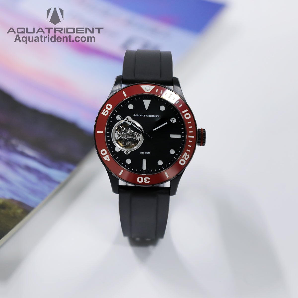 Shark Dive Watch. Black Dial/Red Bezel. Black Fluororubber Strap. 40mm. AQ-23005-02