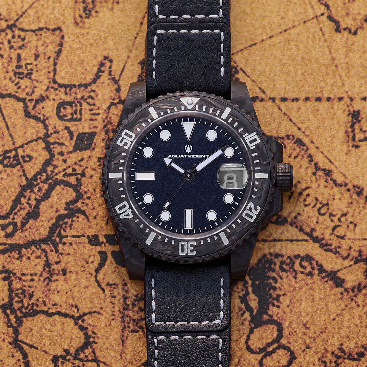 Neptune Carbon Fiber Watch. Black Dial/ Genuine Leather 40mm. AQ-23009-02A