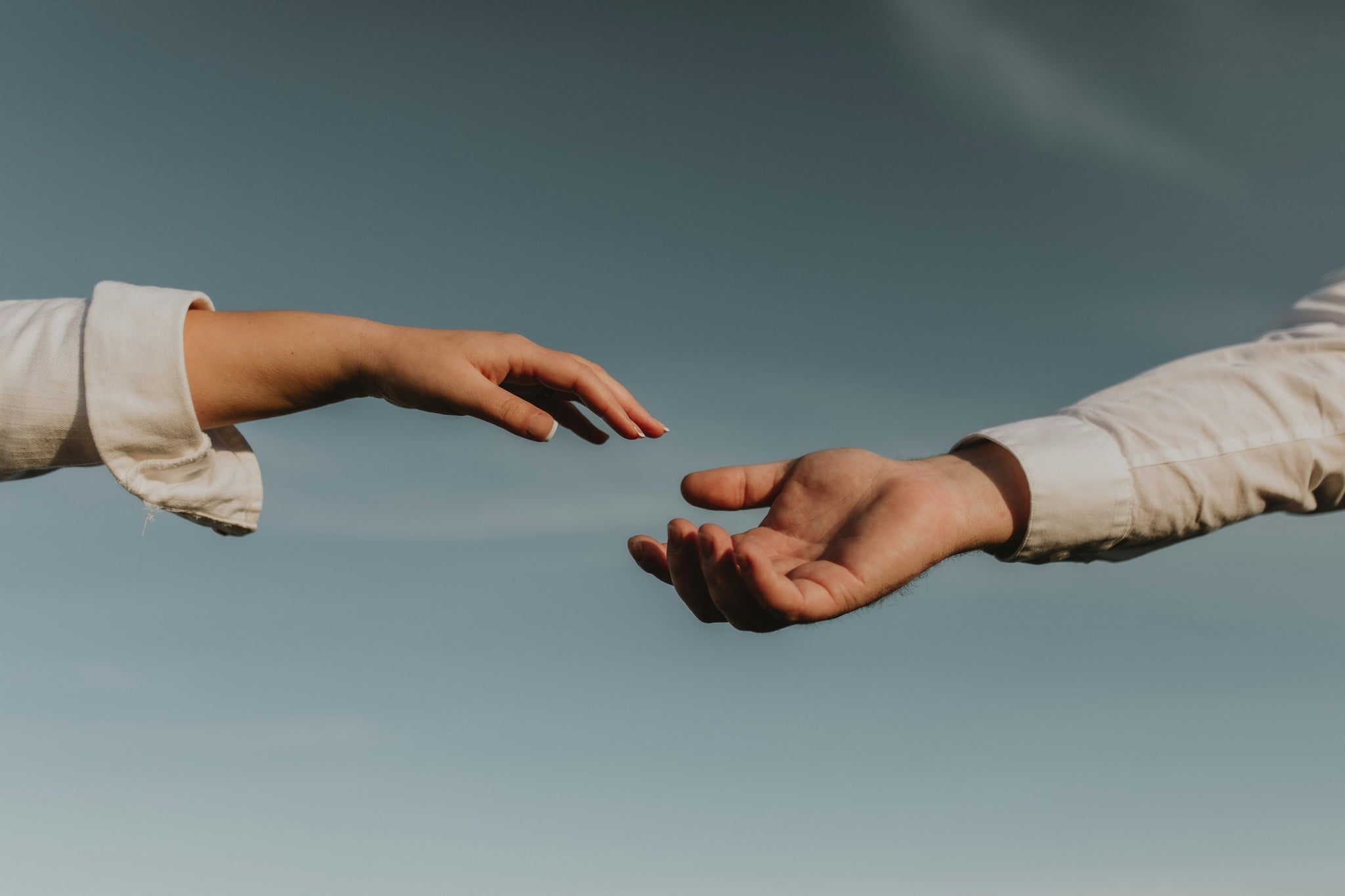 The Power of Collaboration: How Working with Others Boosts Creativity and Happiness