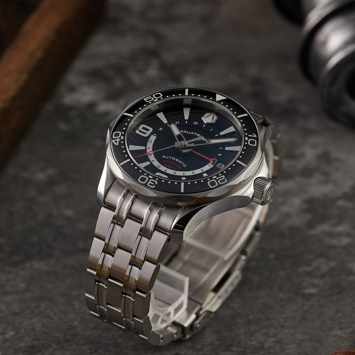 Mariner GMT Stainless Steel Watch. Black Dial. AQ-24010-11