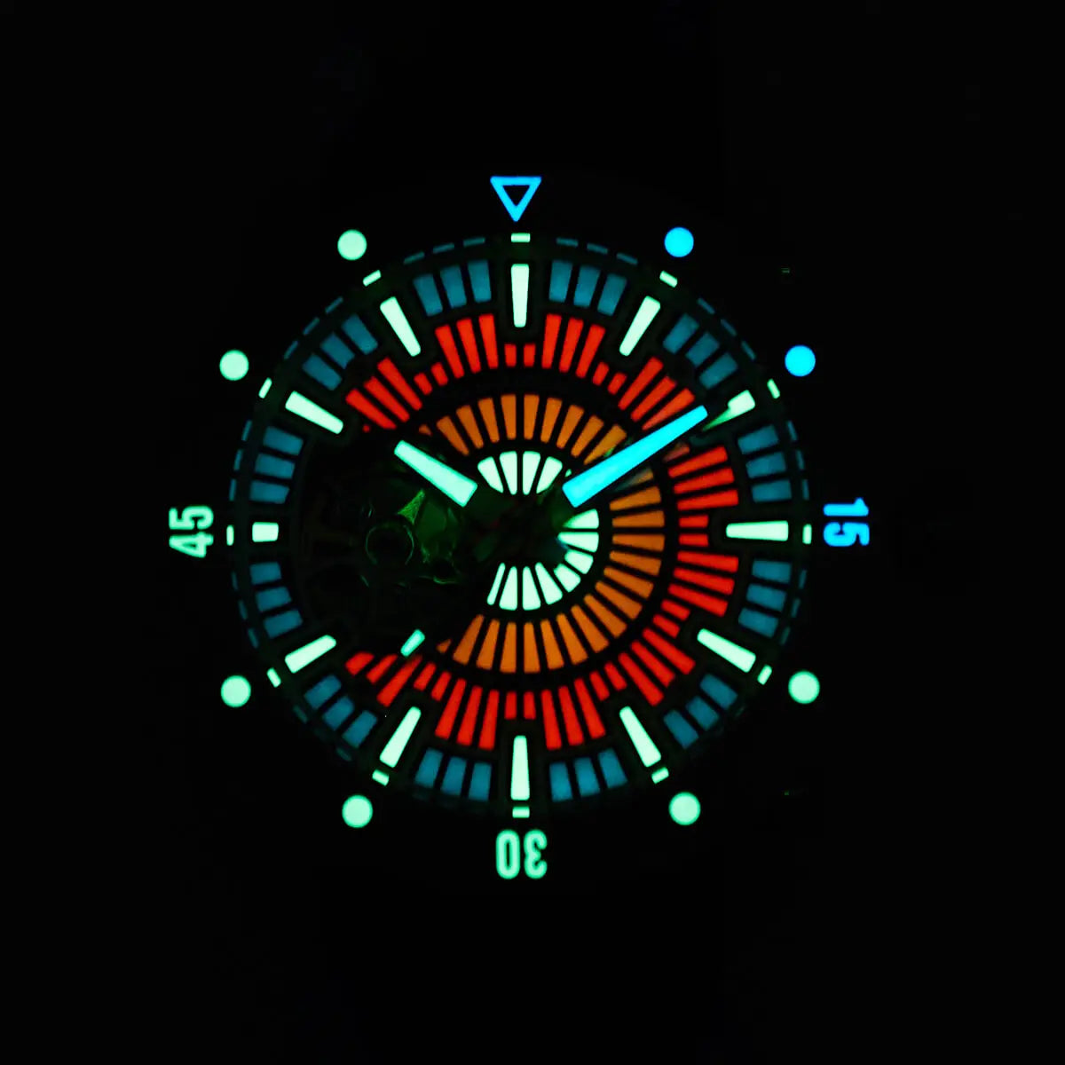 Colorful luminescence of the dial