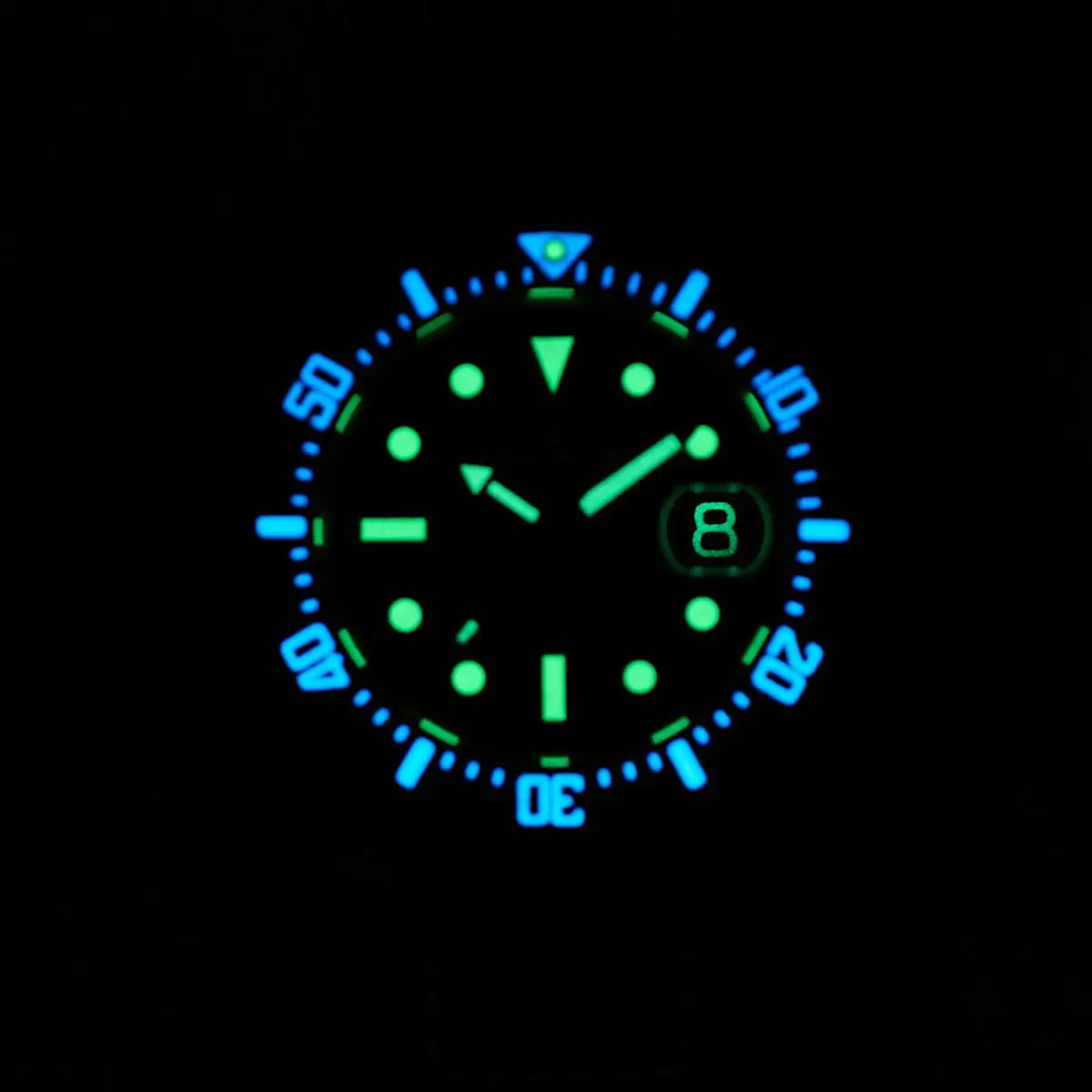 Neptune Carbon Fiber Watch. Navy Blue Dial/ Strap With Fluororubber 40Mm. Aq-23009-05
